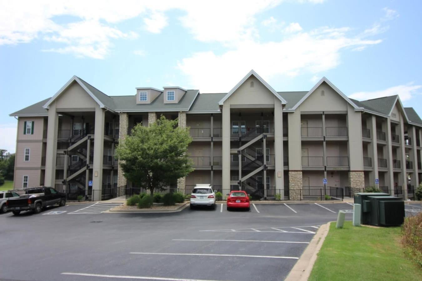 Branson Condo With A Walkout And Elevator Access At Thousand Hills And Next To 76 Экстерьер фото